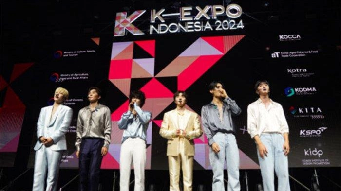 Boygrup Korea SF9 Puaskan Ribuan Penggemar Saat Tampil di K-Expo Indonesia 2024
