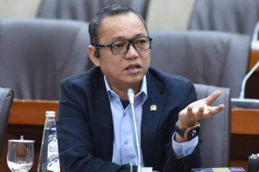 PDIP Sesalkan Bawaslu Tak jadi Fungsi Pengawasan yang Adil Usai Putuskan Prabowo Tidak Melanggar Aturan
