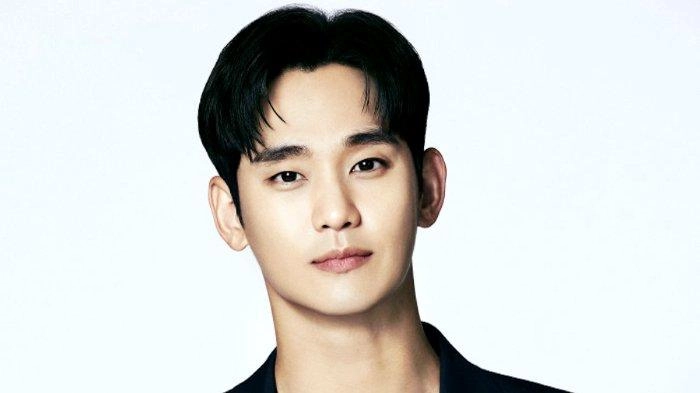 Adegan Favorit Kim Soo Hyun di Knock Off: Momen Pertama Jualan di Pasar