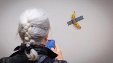 Pisang yang Dilakban di Dinding Ini Laku Terjual Rp 98,7 Miliar, Kok Bisa?