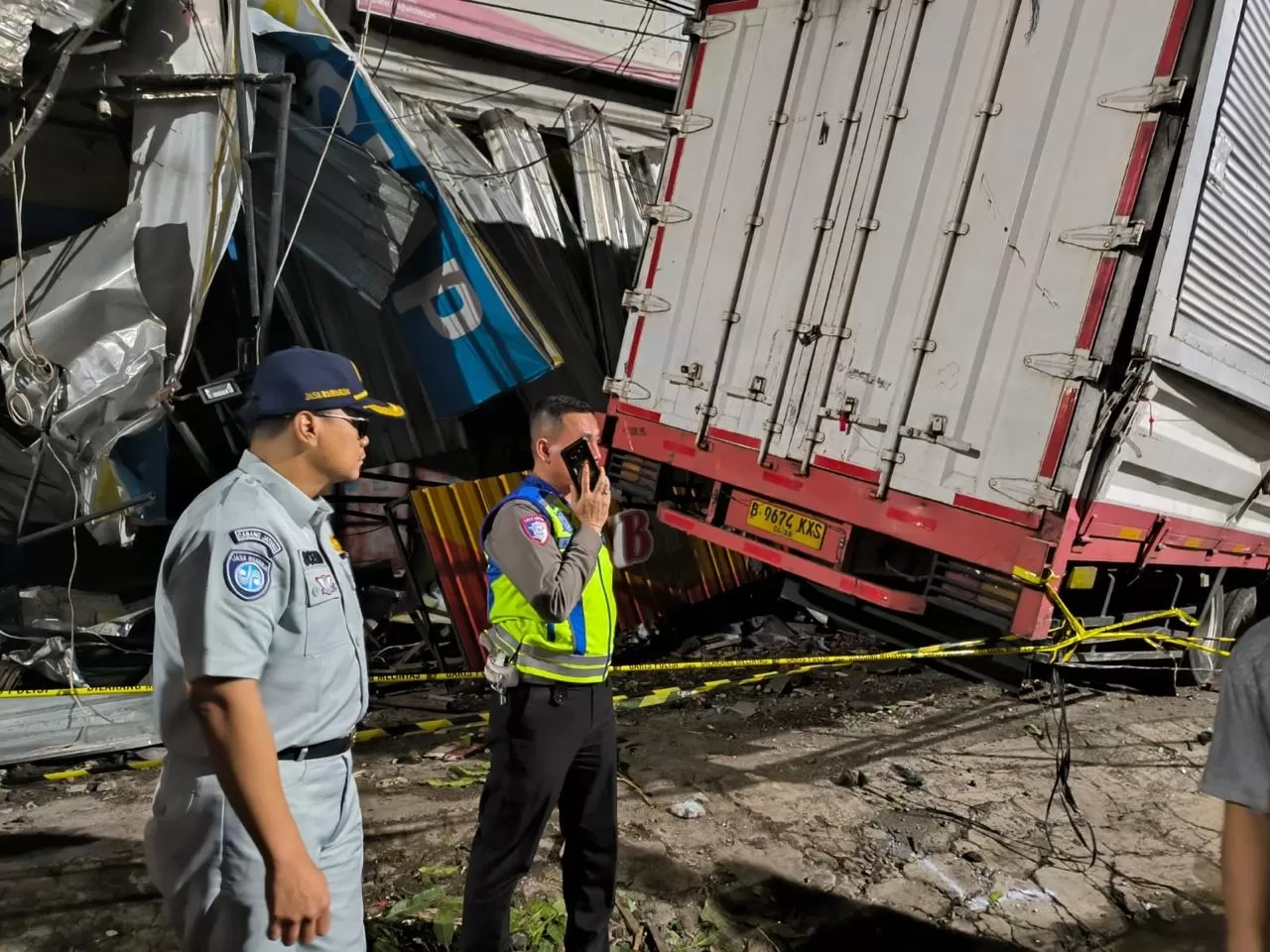 Masih Dirawat, Sopir Truk Penyebab Kecelakaan di Ngaliyan Belum Bisa Diperiksa