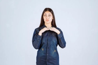 Perempuan yang Tak Suka Berdandan Saat Menghadiri Acara Spesial, Cenderung Memiliki 7 Ciri Kepribadian Ini