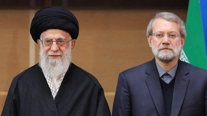 Ajudan Ali Khamenei: Iran Sedang Bersiap Menanggapi Serangan Israel 26 Oktober