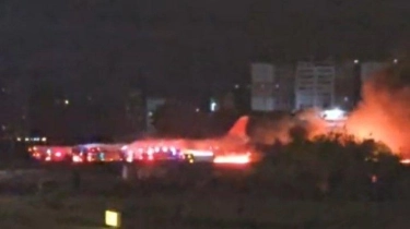 Pesawat Azimuth Sukhoi Superjet 100 Bawa 79 Penumpang Terbakar di Antalya, Begini Kondisi Penumpang