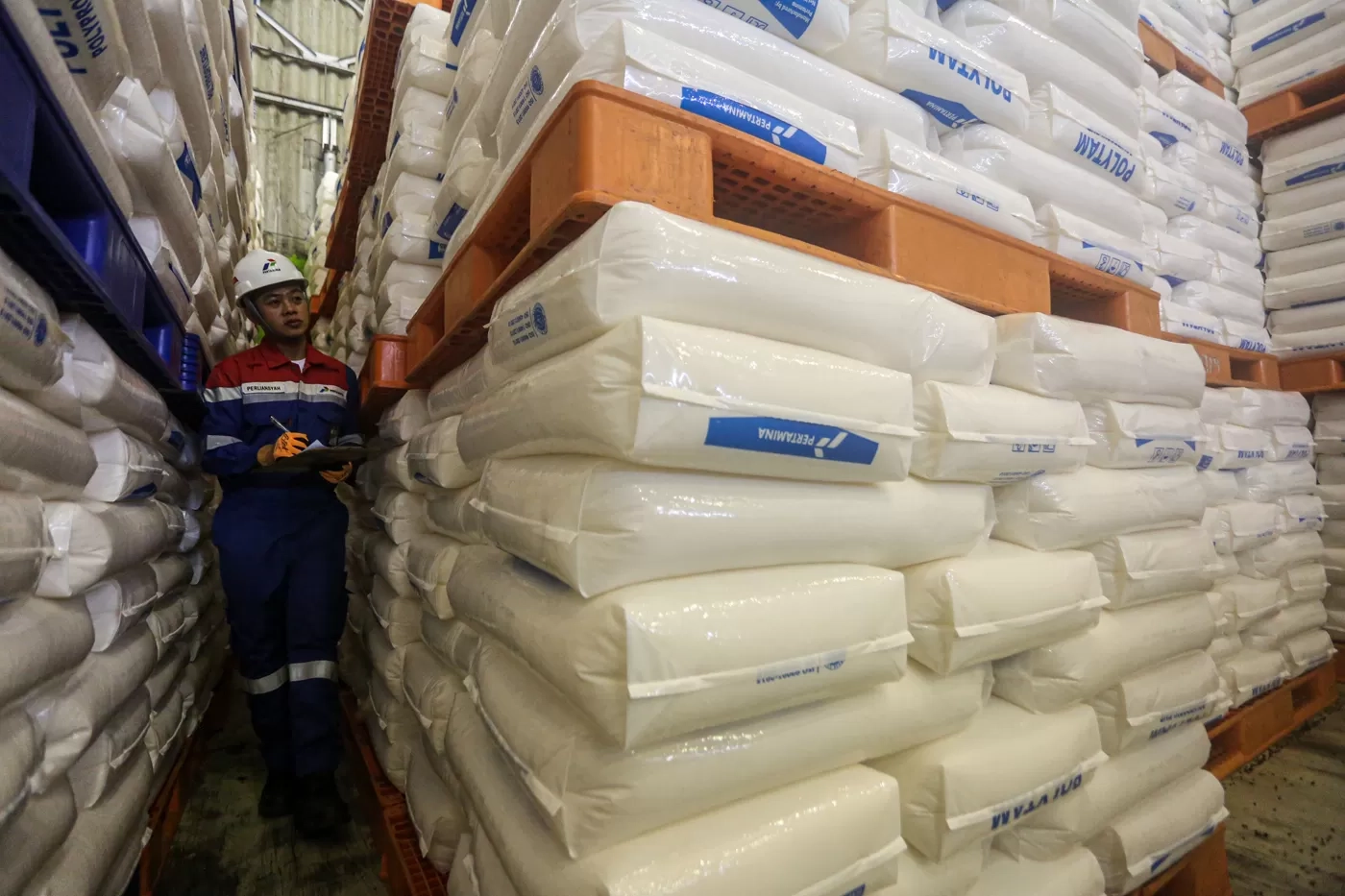 2040, Targetkan Akhiri Polusi Plastik