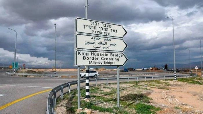 Dihantui Serangan Iran, Israel Percepat Pembangunan Pagar 335 Km Perbatasan Yordania-Israel