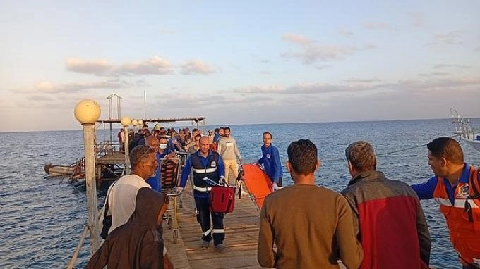 Kapal Wisata Tenggelam di Laut Merah, 28 Orang Diselamatkan, 16 Hilang