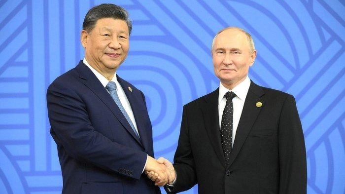 Laporan: Uni Eropa Sedang Pertimbangkan Beri Sanksi Terhadap Perusahaan China yang Mendukung Rusia