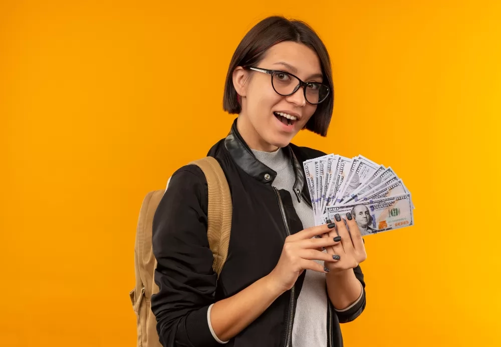 Primbon Jawa: 9 Weton yang Akan Berlimpah Rezeki dan Kekayaan, Apa Saja?