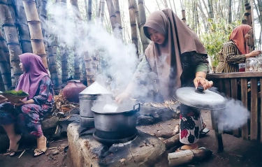Pasar Keramat Sukses, Pemdes Warugunung Rancang Wisata Konservasi Bambu