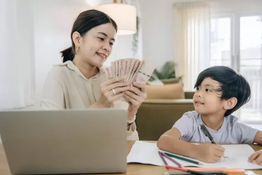 Pembuka Rezeki bagi Orang Tua: 15 Weton Anak yang Mendatangkan Harta Kekayaan ke dalam Rumah dan Menjadi Calon Orang Besar