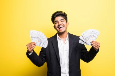 10 Weton Ini di Tahun 2025 Bakal Unjuk Gigi: Karier Gemilang dan Kaya Raya, meskipun Awalnya Sering Dihina