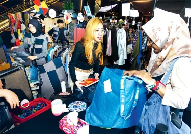 Barter Barang di Joli Jolan dan BersalingSilang Bantu Melepas Keterikatan Emosi dengan Yang Lama