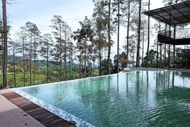 Healing Penuh Kehangatan! 7 Rekomendasi Pemandian Air Panas di Mojokerto Ini Cocok untuk Liburan yang Menenangkan, Ingin Coba?