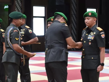 Sempat Bertugas di Kemhan Bersama Prabowo, Brigjen TNI Edwin Adrian Sumantha Resmi Jadi Komandan Seskoad