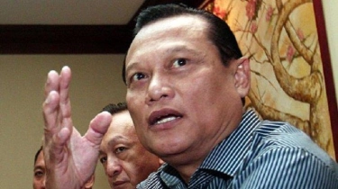 Komjen Pol. Purn. Drs. H. Adang Daradjatun