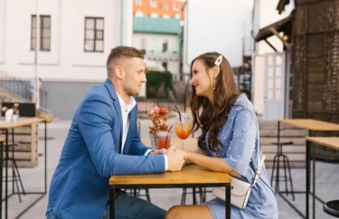 Jika Anda Ingin Menarik Pria Matang dan Dewasa, Bukan Pria yang Kekanak-kanakan, Ini 7 Perilaku yang Harus Dihindari!