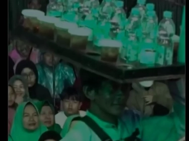 Partai Gerindra Akan Beri Bantuan Modal Usaha ke Penjual Es Teh yang Viral Diduga Diolok-olok Gus Miftah