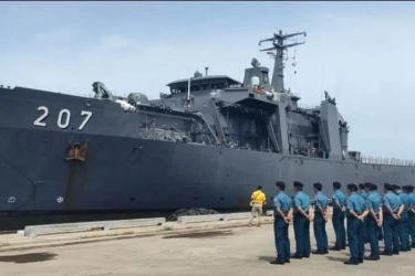 Penampakan Kapal Perang Singapura Bersandar Empat Hari di Jakarta
