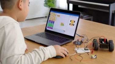 Generasi Beta, Julukan bagi Anak yang Lahir Mulai Tahun 2025, Ini Bedanya dengan Gen Z dan Gen Alpha