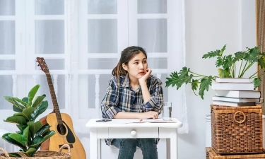 Dijuluki si Paling Introvert! 3 Weton Ini Memiliki Watak Penyendiri dan Pendiam, Namun Hatinya Baik