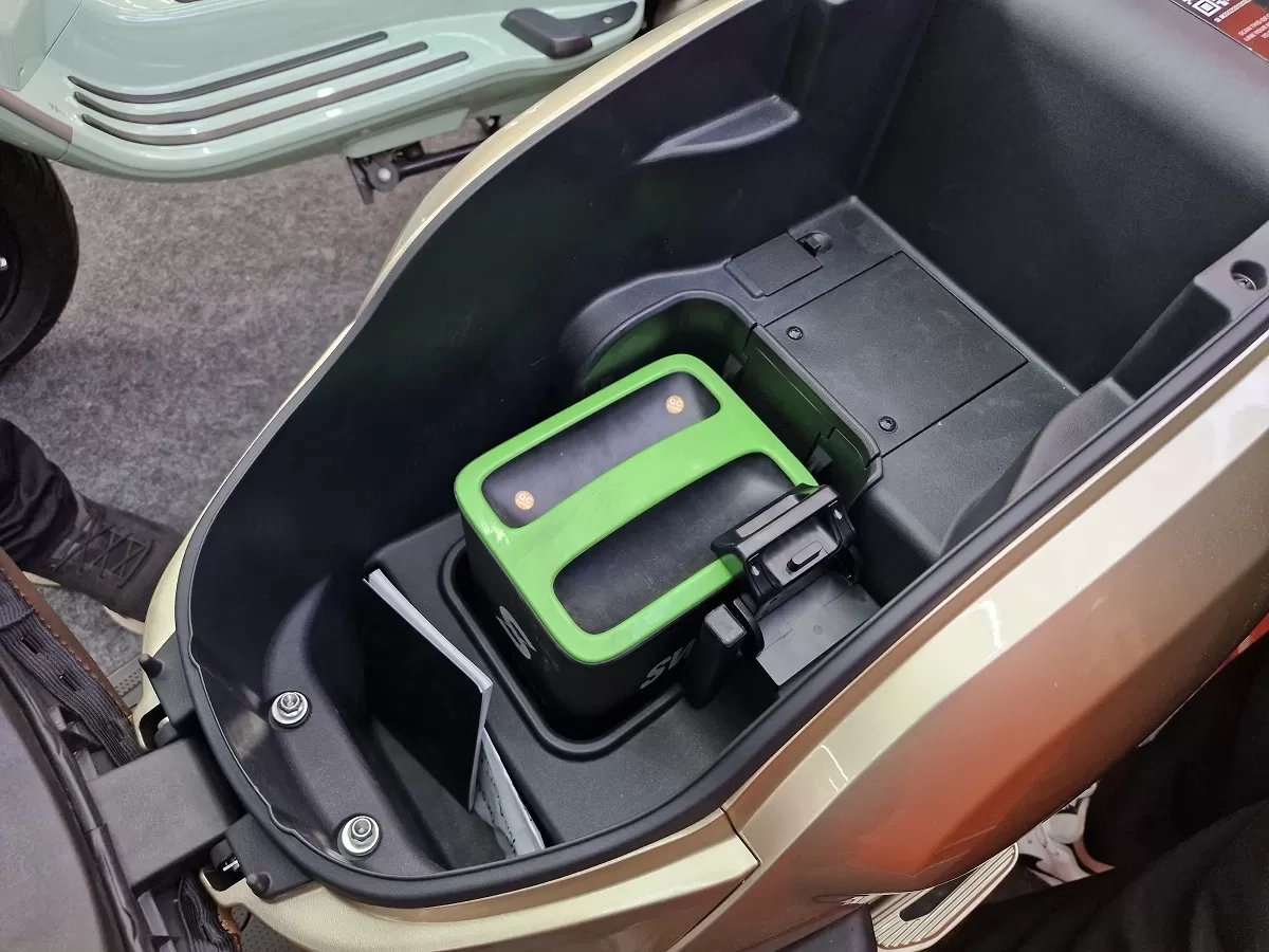 Tips Aman Mencuci Sepeda Motor Listrik, Begini Tutorial dari Spesialis