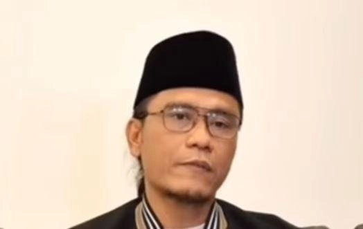 Gus Miftah Minta Maaf Langsung Pada Pakde Sonhaji, Pedagang Es Teh Viral yang Diejeknya