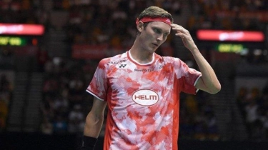 Hadiah Hiburan Viktor Axelsen setelah Mundur dari BWF World Tour Finals 2024