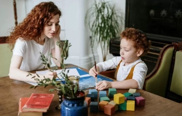 6 Pertanyaan Penting yang Harus Ditanyakan Kepada Anak Setiap Hari untuk Menjaga Kedekatan, Apa Saja?
