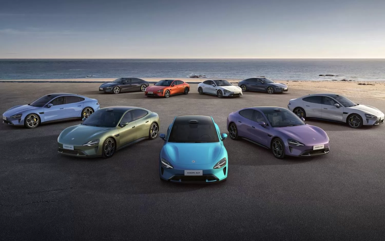 Penampilannya Cukup Mirip, Ini Perbedaan Spesifikasi Xiaomi SU7 Max dan Aston Martin V12 Vantage Roadster