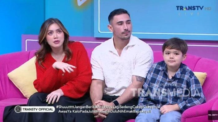 Hampir Seminggu Tak Bertemu, El Barack Nangis saat Dihubungi Vincent Verhaag