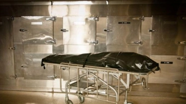 2 Mayat Pria Ditemukan di Jalur Kereta Jatinegara Jakarta Timur