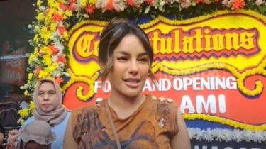 Nikita Mirzani Buka Bisnis Mie Ayam, Singgung Warisan Buat Lolly: Mudah-mudahan Dia Bisa Lihat