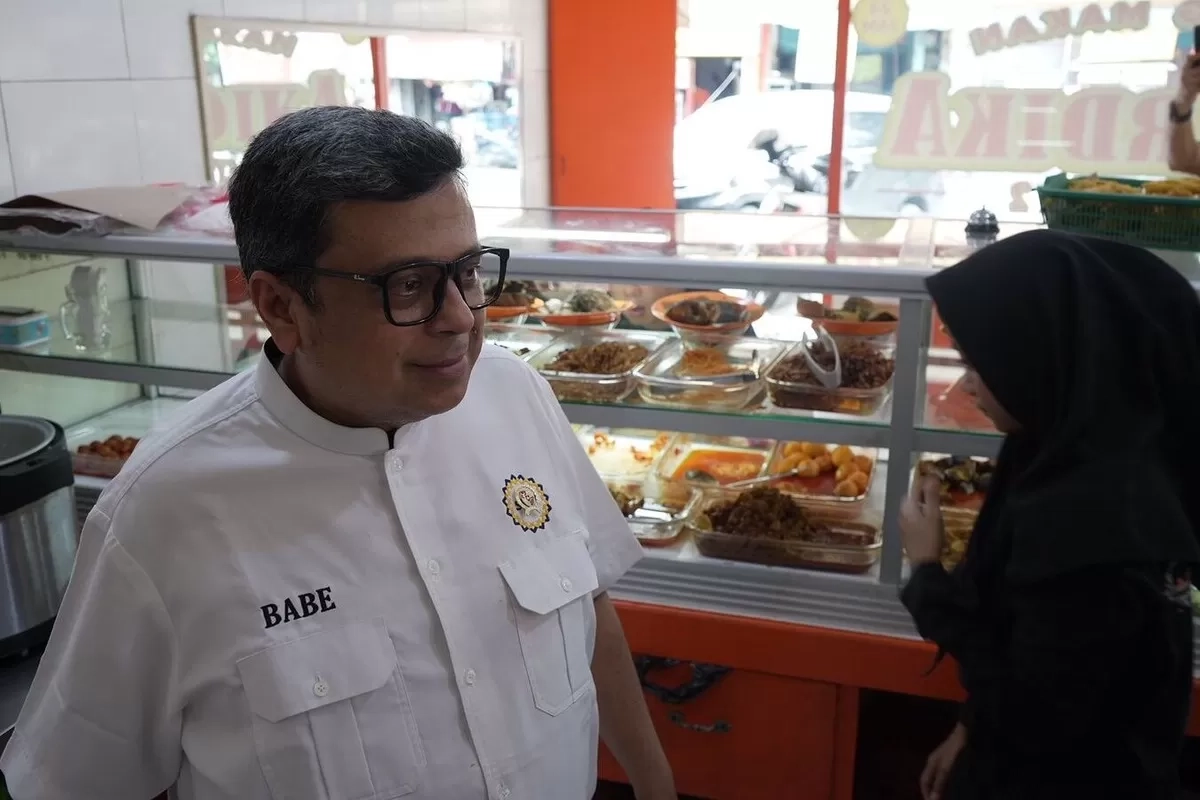 Biar Tambah Laris, Babe Haikal Ajak Pengusaha Warteg Urus Sertifikasi Halal