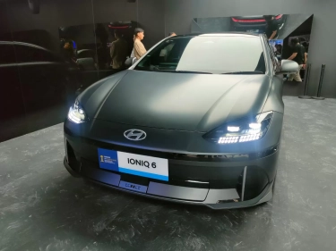 Rival yang Sepadan, Berikut Perbandingan Harga dan Spesifikasi BYD Seal dengan Hyundai Ioniq 6