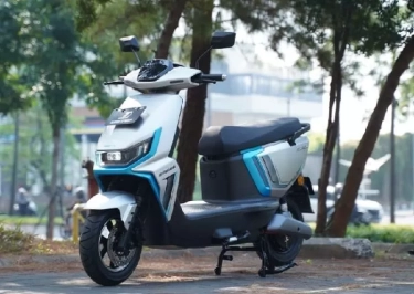 Sepeda Motor Listrik MT1500 Cocok untuk Harian Simak Spesifikasi dan Fiturnya