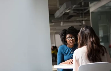 Takut Penolakan? Inilah Alasan Mengapa Banyak Orang Kesulitan Mengungkapkan Pikirannya