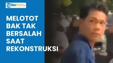 Video Agus Buntung 'Melotot' Dimaki Warga saat Rekonstruksi, Merasa Tak Bersalah?