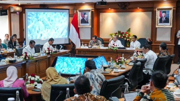 Petakan Potensi Kawasan, Menhut Raja Juli Kejar Target Swasembada Lewat Lahan Perhutanan Sosial
