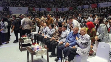 JK, Mendikdasmen hingga Titiek Soeharto Hadiri Perayaan HUT Ke-79 PGRI di TMII