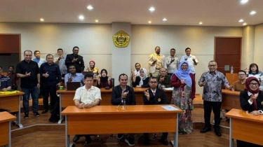 Visiting Professor Perkaya Pengetahuan Mahasiswa Secara Internasional