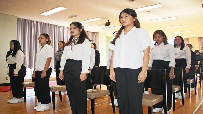 10 Pelajar Indonesia Mulai Masuki Sekolah Untuk Jadi Perawat di Jepang