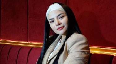 Usai Beredar Gosip Dirinya Diceraikan Koh Apex, Dinar Candy Langsung Cari Penyebar Isunya