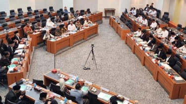 Legislator Demokrat Soroti Perbedaan Usulan Biaya Haji Versi Menteri Agama dan Wamenag