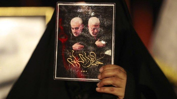 Warga Iran Berkumpul di Teheran dan Kerman untuk Menghormati Martir Soleimani