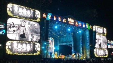 Feel Koplo Buka Konser Pasar Malam Empat Satoe Slank: Kami Juga Slankers Ya