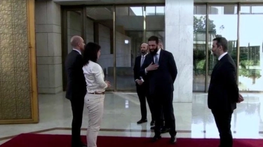 Pemimpin HTS Dikritik karena Menolak Bersalaman dengan Menteri Jerman, Annalena Baerbock Buka Suara