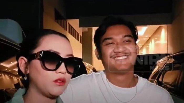 Ungkap Luka Trauma Terberat Masa Lalu, Happy Asmara Curhat di Panggung