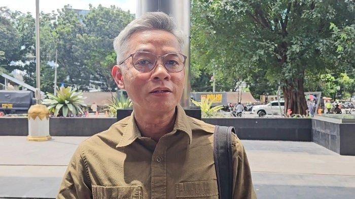 Datang Dari Kampung,  Wahyu Setiawan Penuhi Panggilan KPK Jadi Saksi Kasus Hasto Kristiyanto PDIP