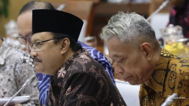 Dapat Instruksi Prabowo, Mensos dan Mendikdasmen Bahas Pembentukan Sekolah Rakyat